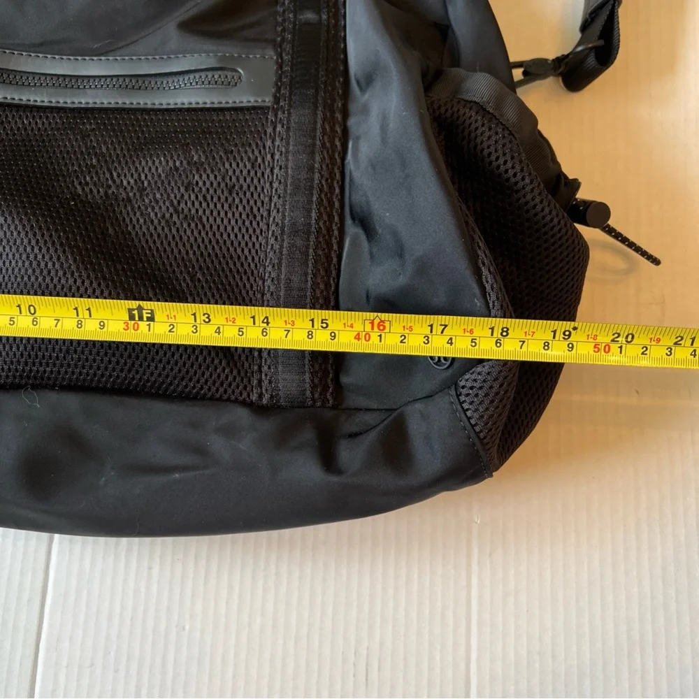 Lululemon Duffel Gym Bag